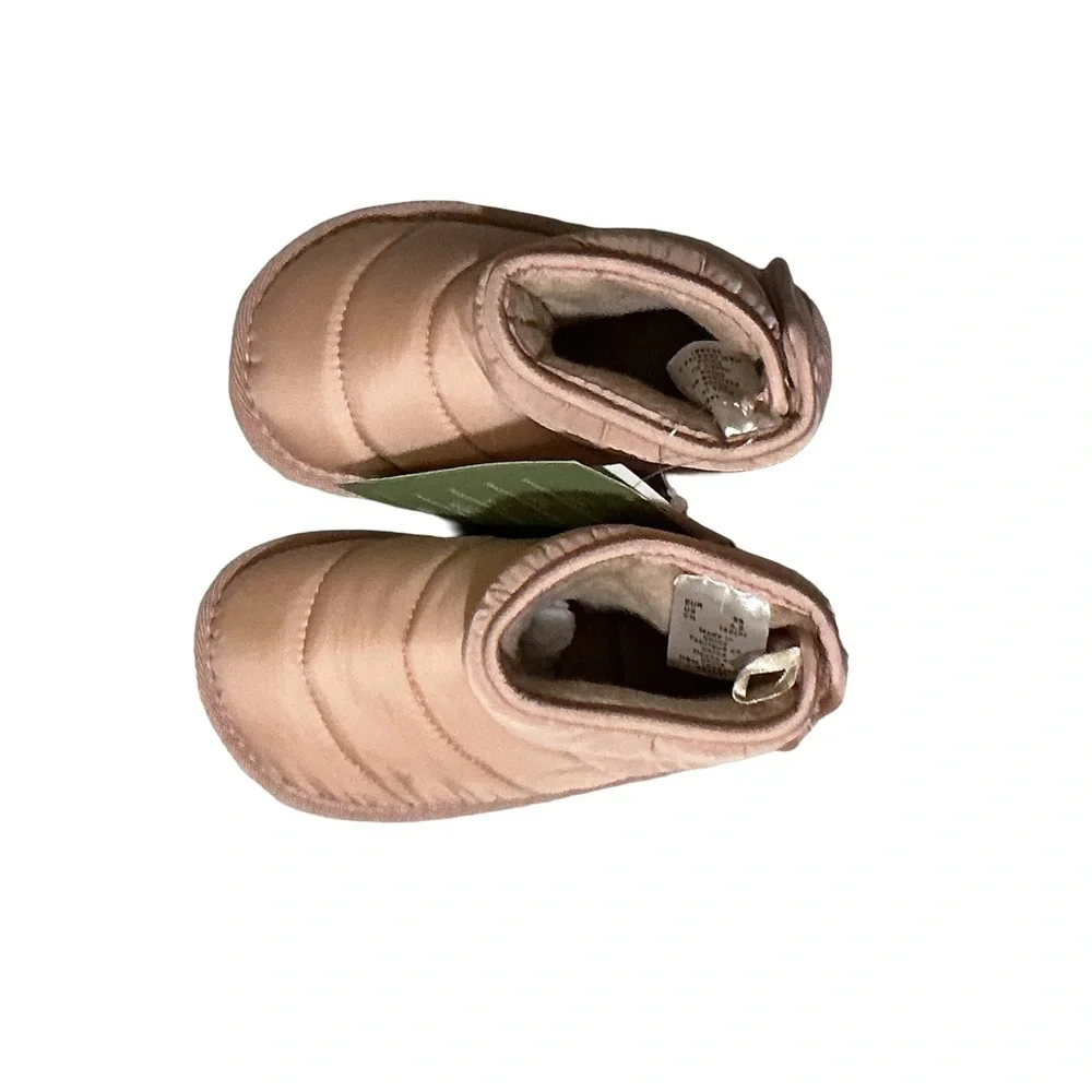 NWT H&M Kids Padded Faux Fur Boots - Size 6.5 - Soft Pink/Clay